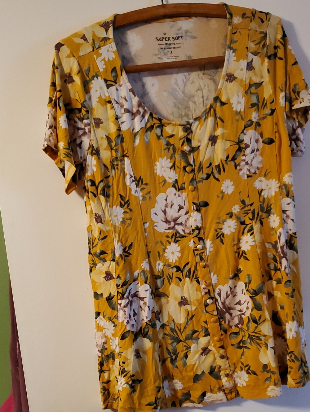 Torrid size 2 (2X) Super Soft Floral Button Front Top - Mustard Yellow